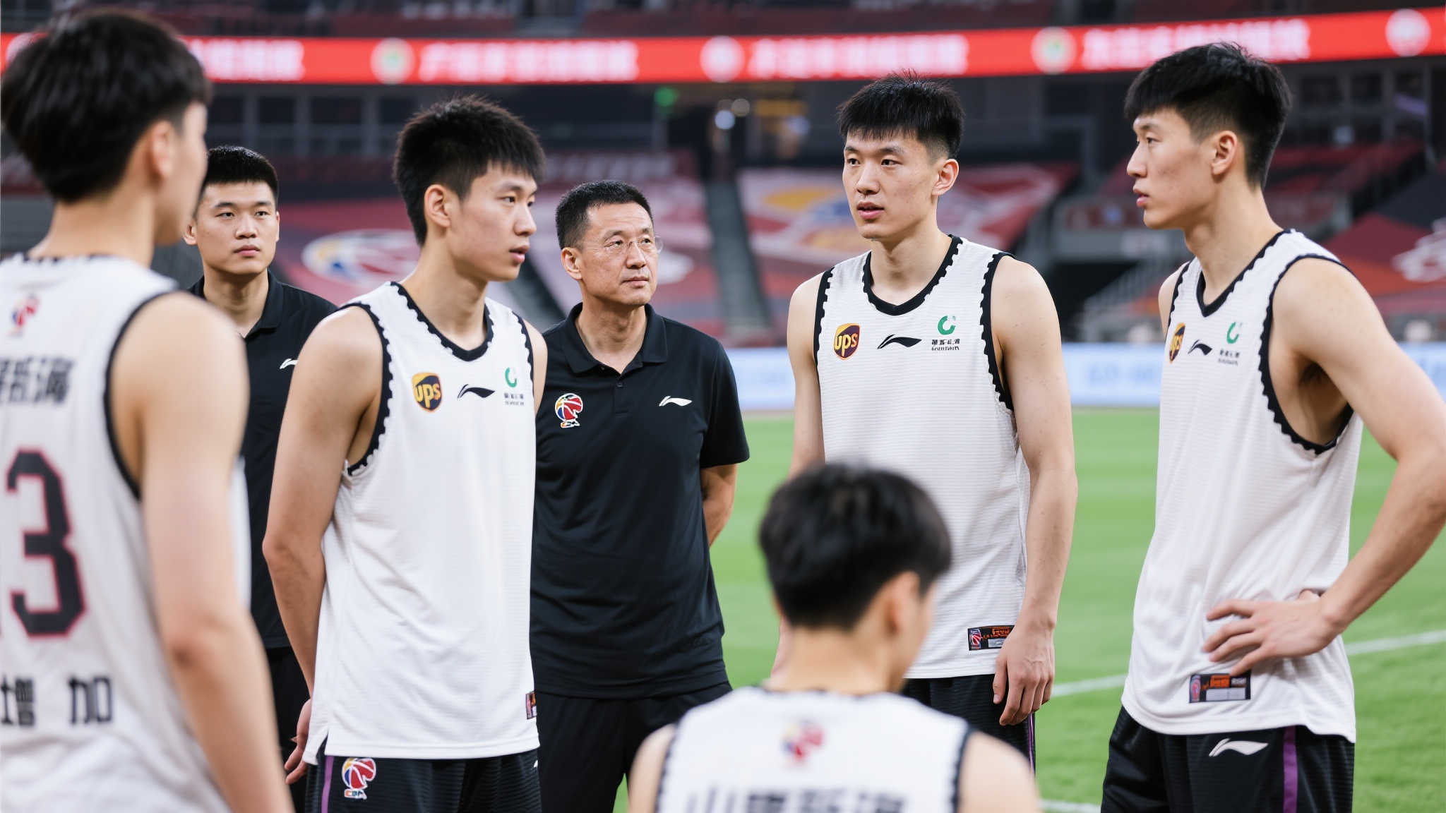 在埃瓦尔防 在埃瓦尔防